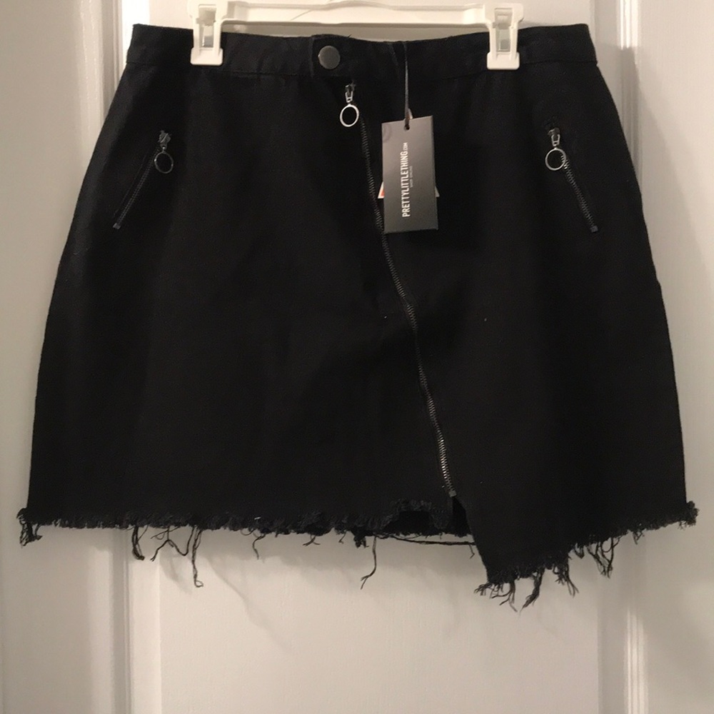 Black denim skirt with zippers